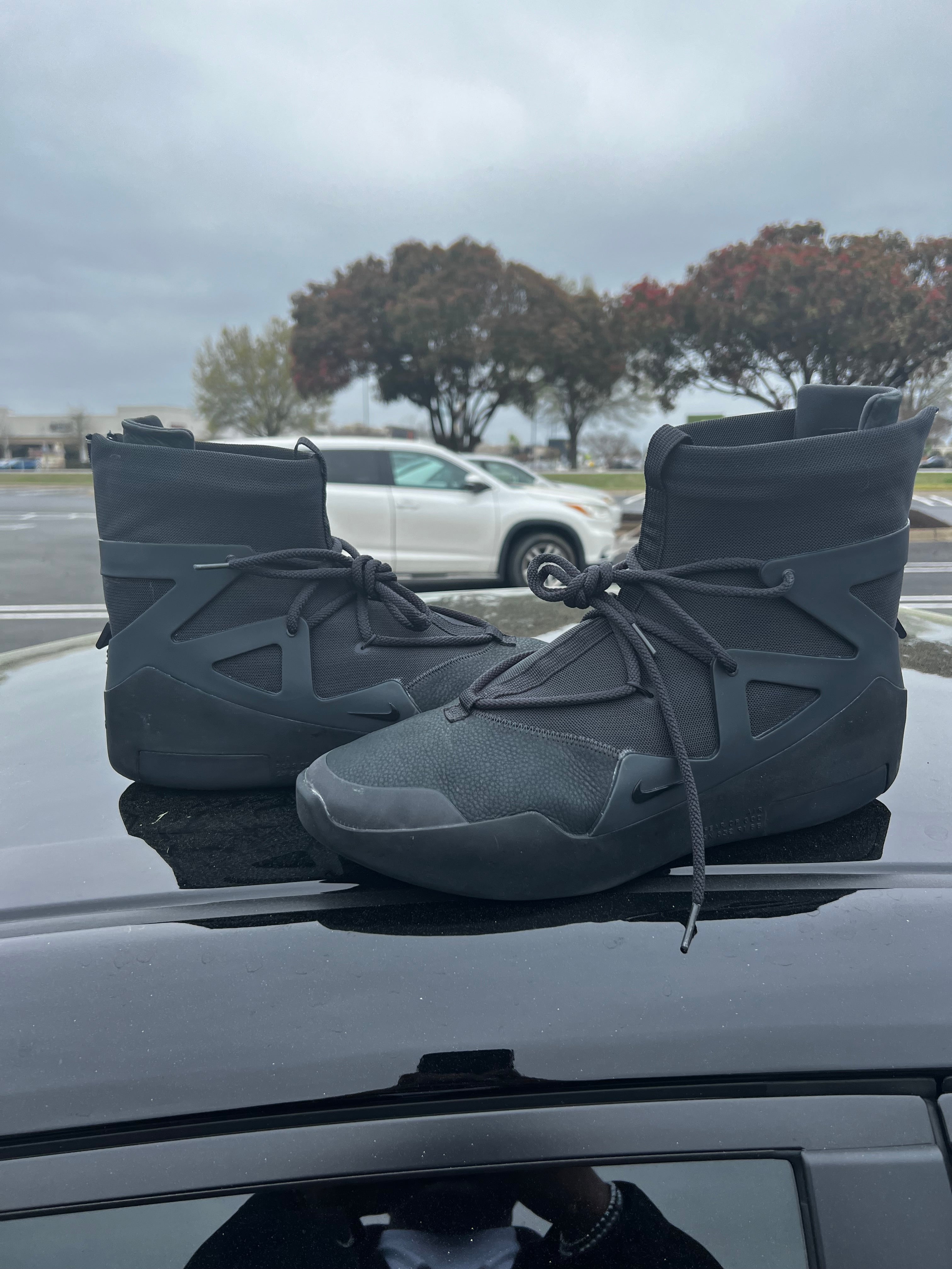 Triple Black Fear Of God 1s